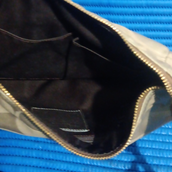 Authentic Coach Kristin Op Art Sateen 2 Way Hobo Bag - Picture 8 of 10